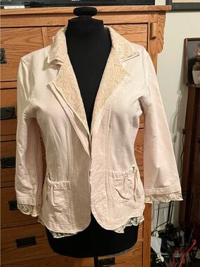Massini Cream Lace-Trim Blazer Jacket